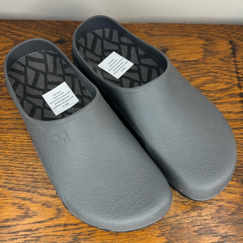 Men’s European Garden Clogs